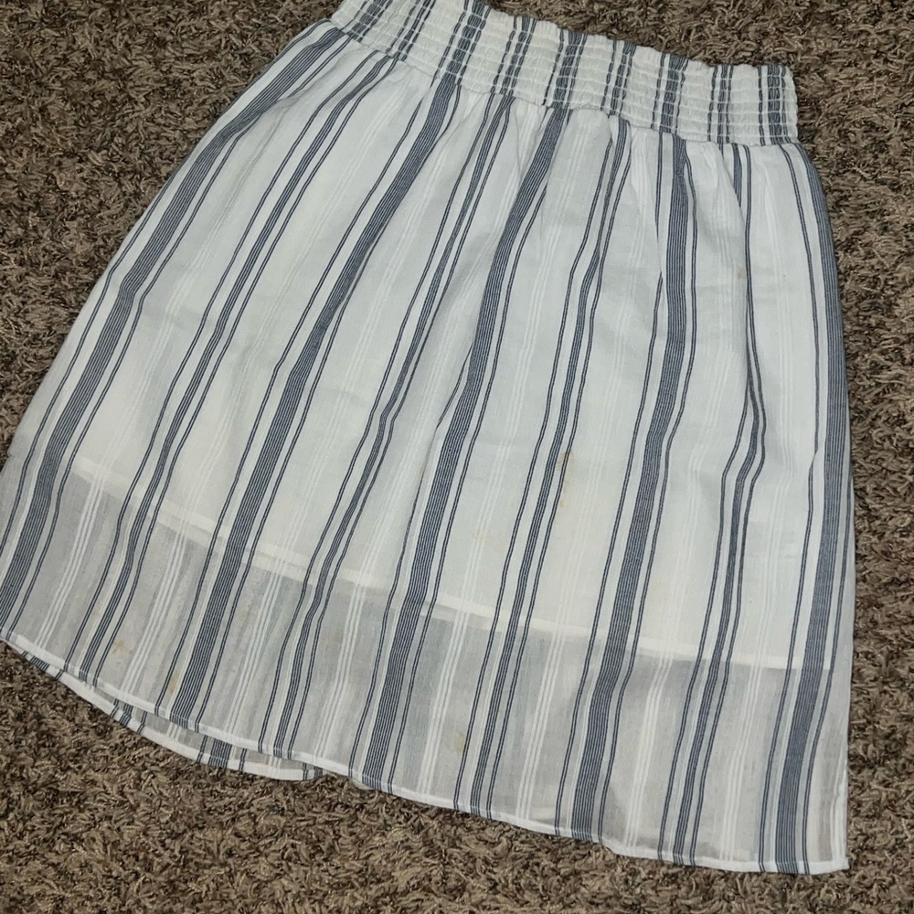 Universal Thread White and Blue Striped Smocked Waist Skirt